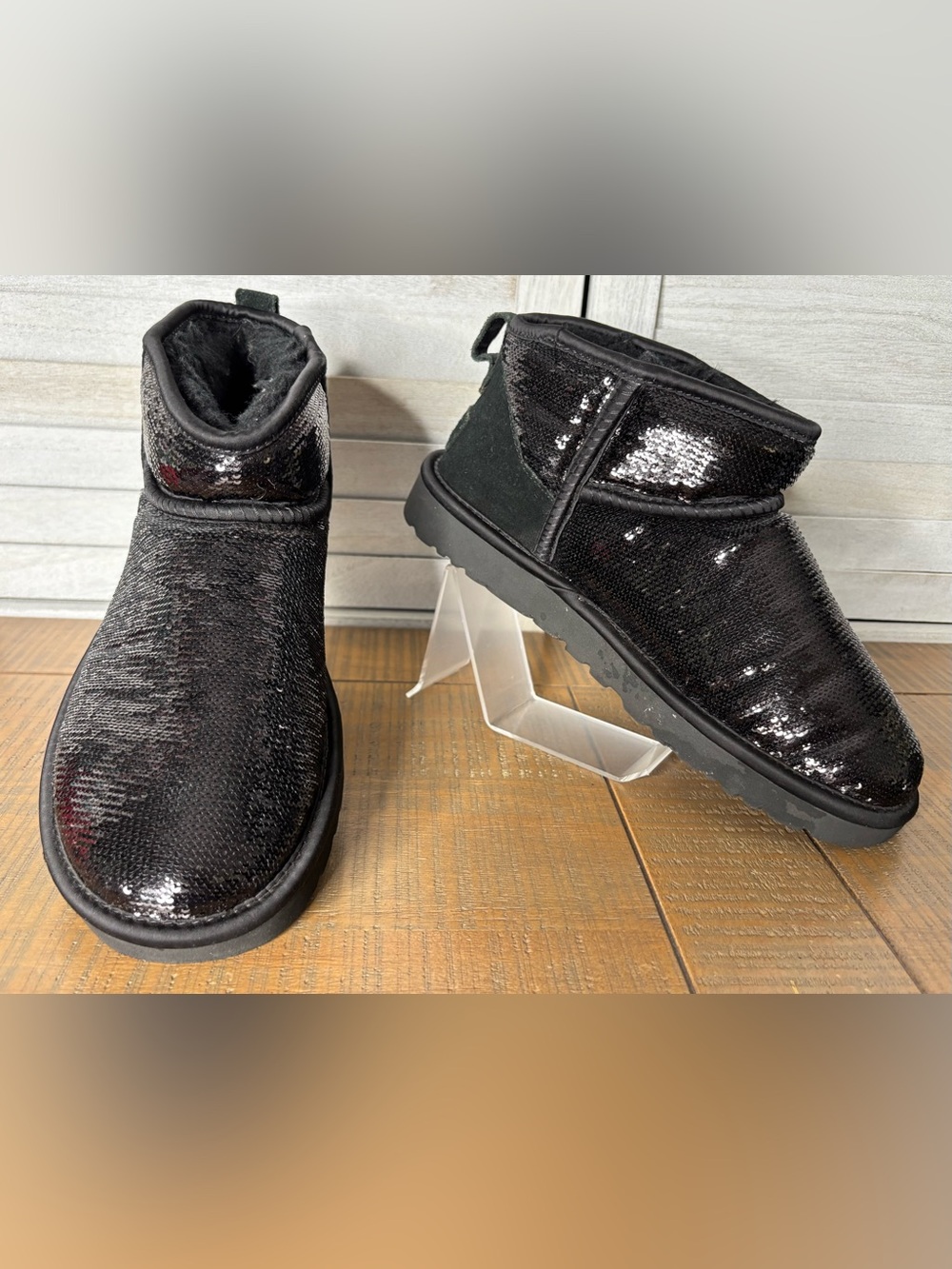 UGG Classic Ultra Mini Mirror Ball Sequin Sparkle Boots Black Size 8